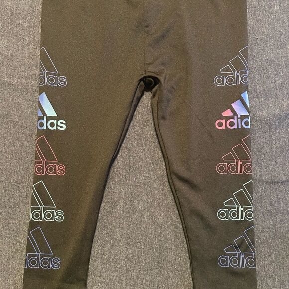 adidas track suit - Picture 8 of 9